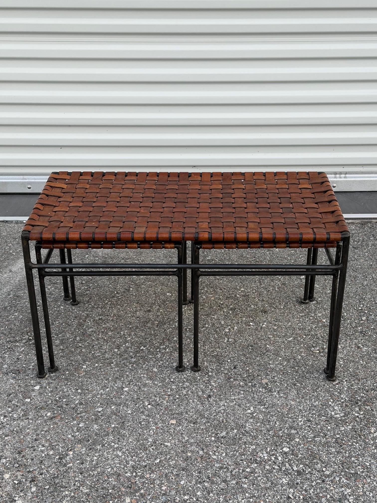 Frisman Vintage A Set Of Stools And Bench Wrought Iron Leather ca' 1980's Patina