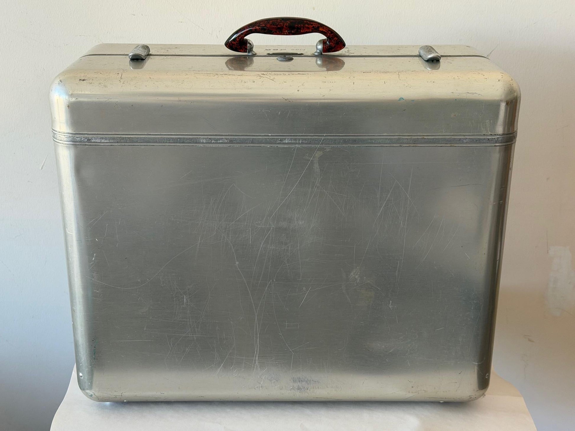 Frisman Vintage Original And Early Halliburton Aluminum Travel Case ca' 1940