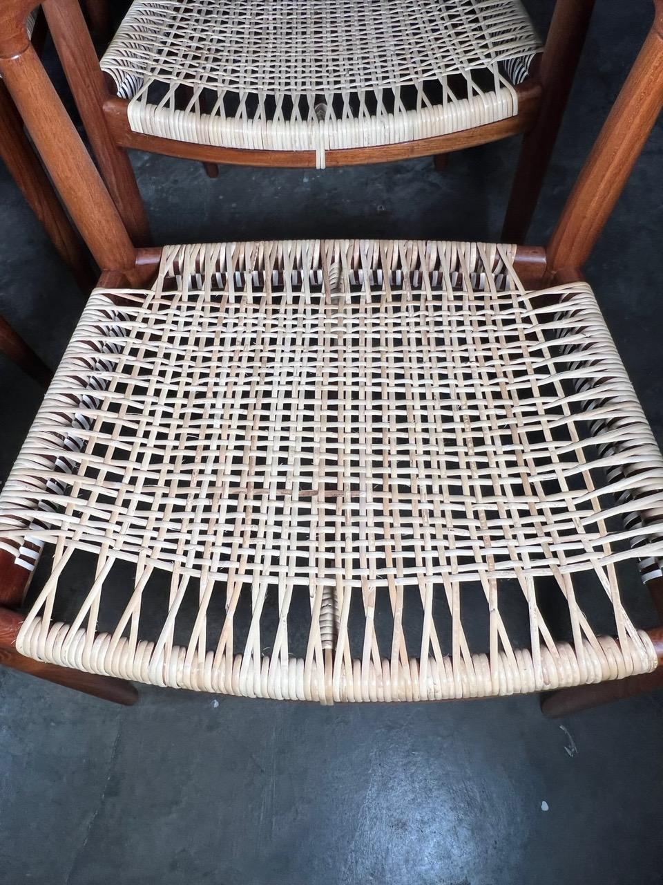 Frisman Vintage Set of Six Classic Chairs by Hans Wegner Johannes Hansen, Denmark