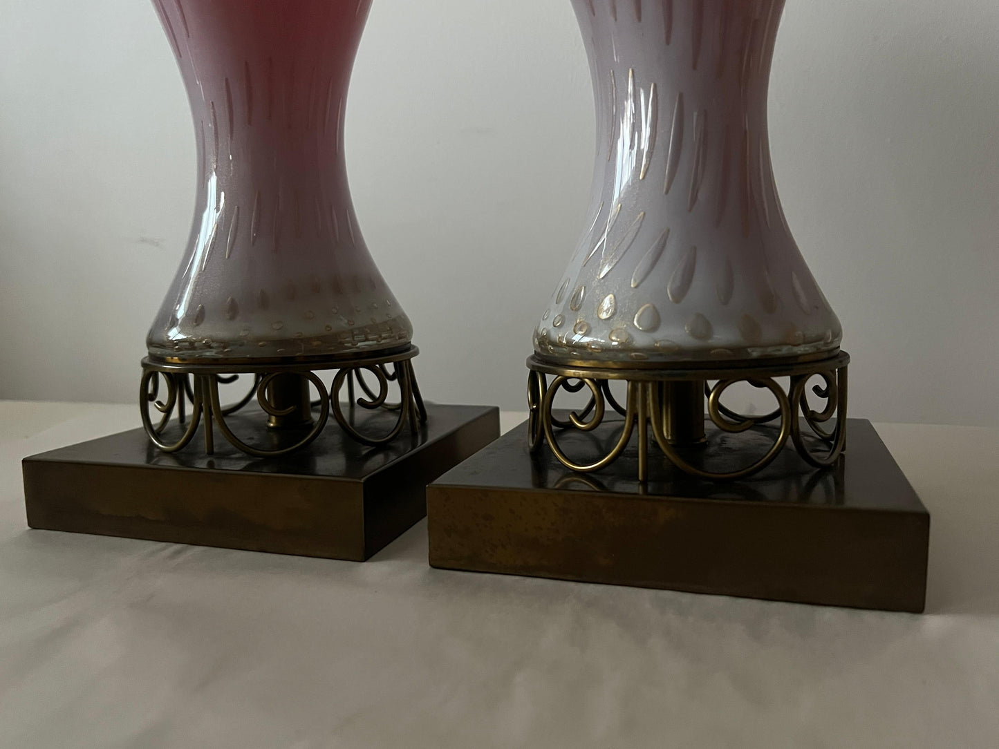 frisman vintage A Pair Of Light Pink Murano Hourglass Lamps Ca' 1950's