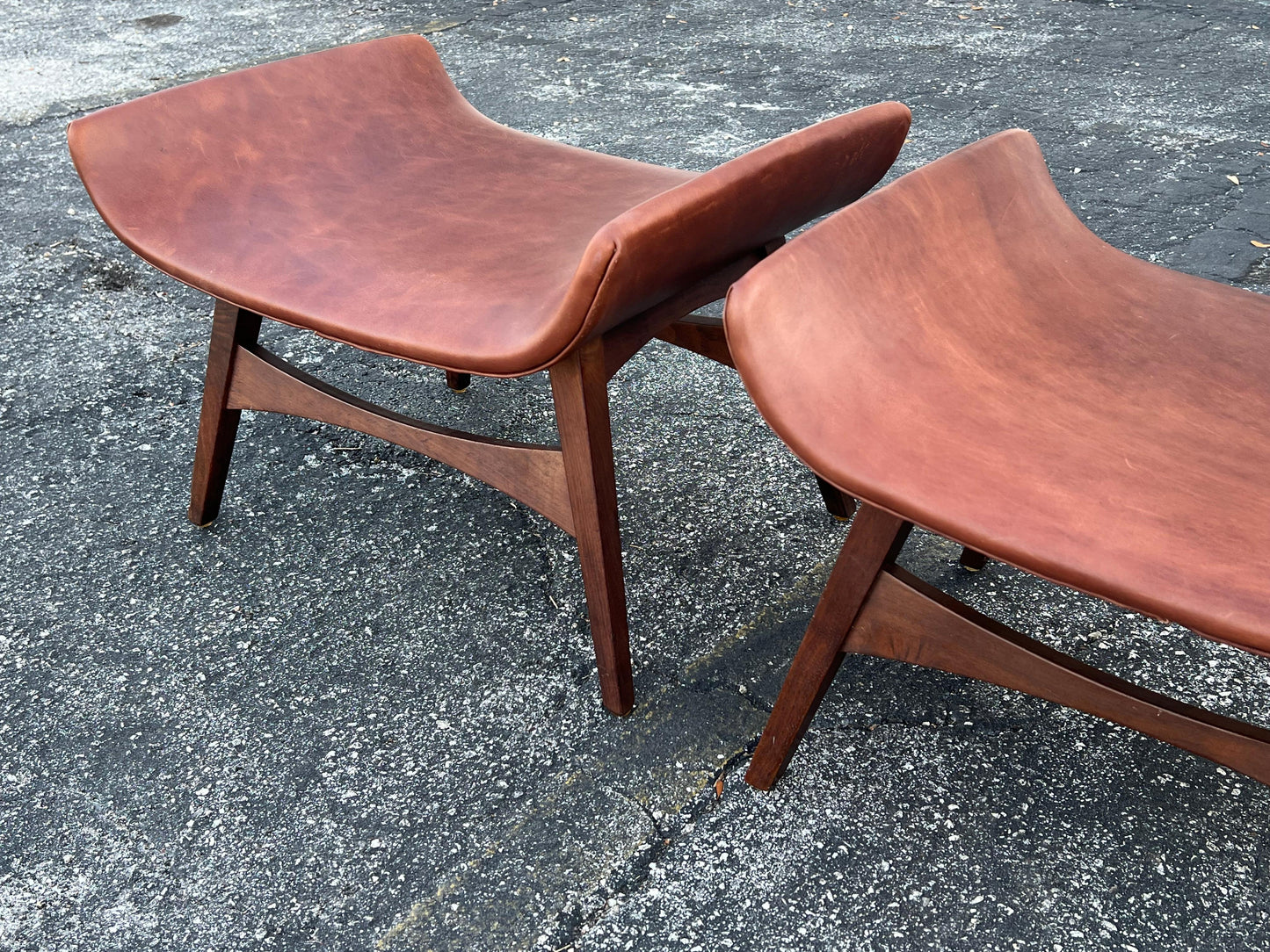 Frisman Vintage A Pair Of Mel Abitz Large Stools For Galloway's Ca' 1960's in Brown Leather