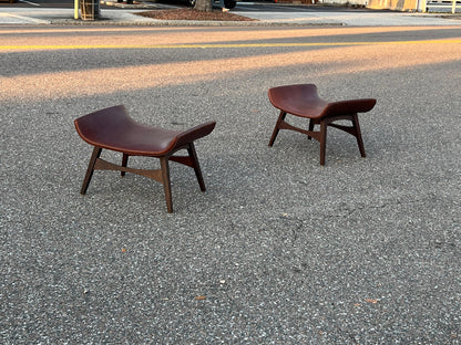 Frisman Vintage A Pair Of Mel Abitz Large Stools For Galloway's Ca' 1960's in Brown Leather