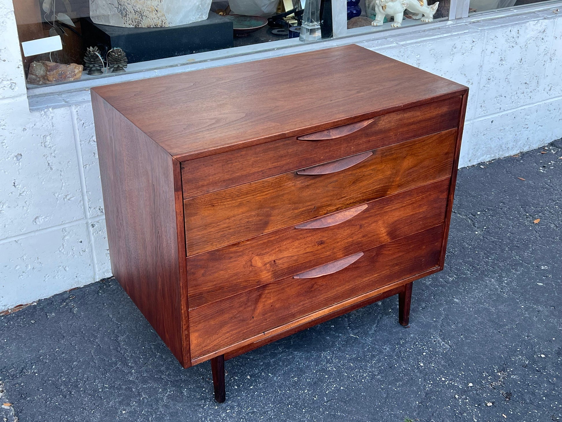 Frisman Vintage Jens Risom Dresser Walnut Ca' 1960's Mid Century