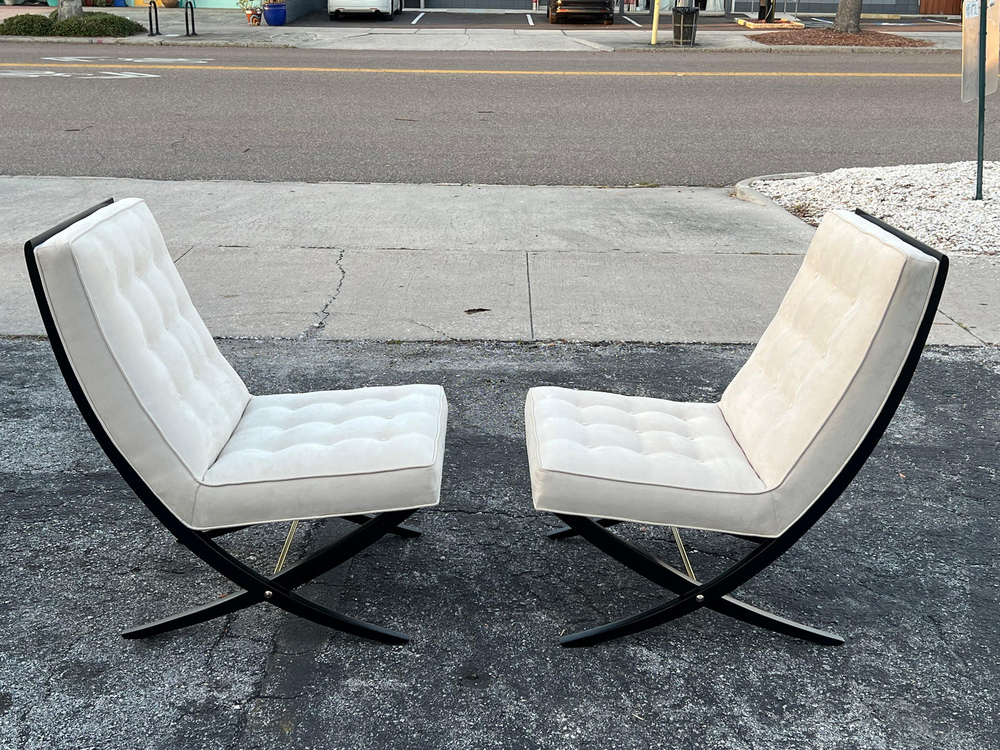 Frisman Vintage A Pair of Elegant Scissor Chairs With Brass Details Ca' 1950's