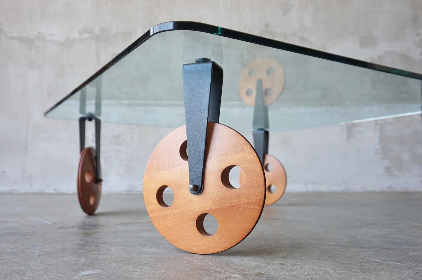 Frisman Vintage Gae Aulenti Style Postmodern Industrial Coffee Table lood Wheels Fontana Arte