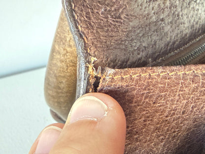 Frisman Vintage GUCCI Vintage 70s Brown Leather Handbag Wood Handle Bag Rare