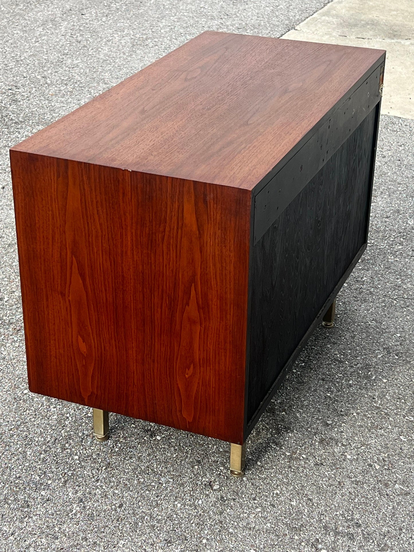 Petite Classic Knoll Credenza in Walnut and Cream Ca' 1950's