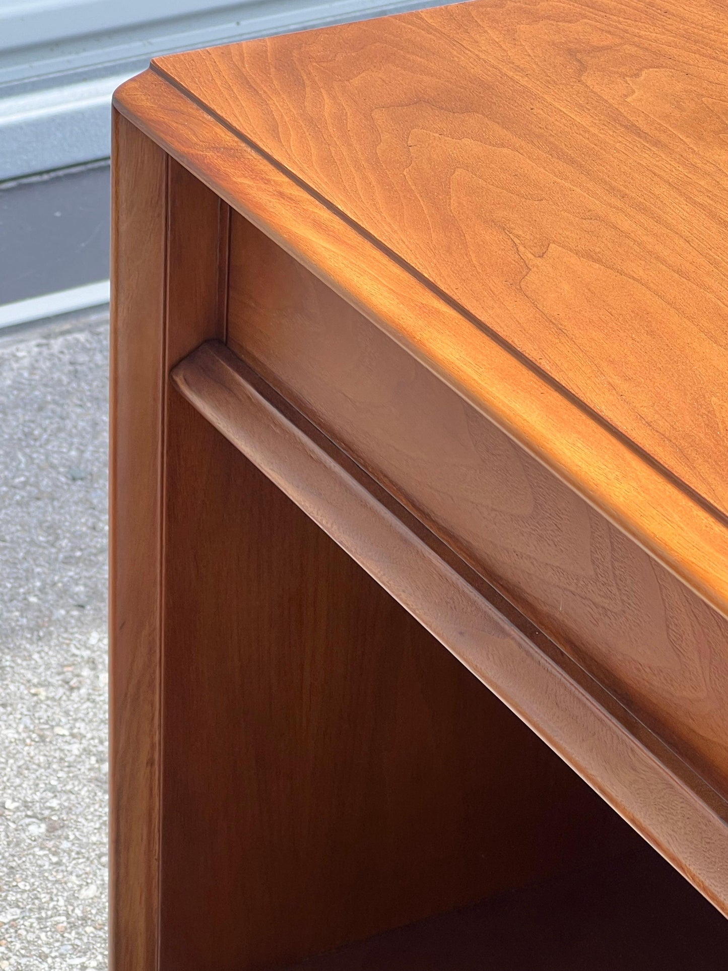 A Pair of Classic T.H. Robsjohn-Gibbings Nightstands In Walnut Ca' 1950's