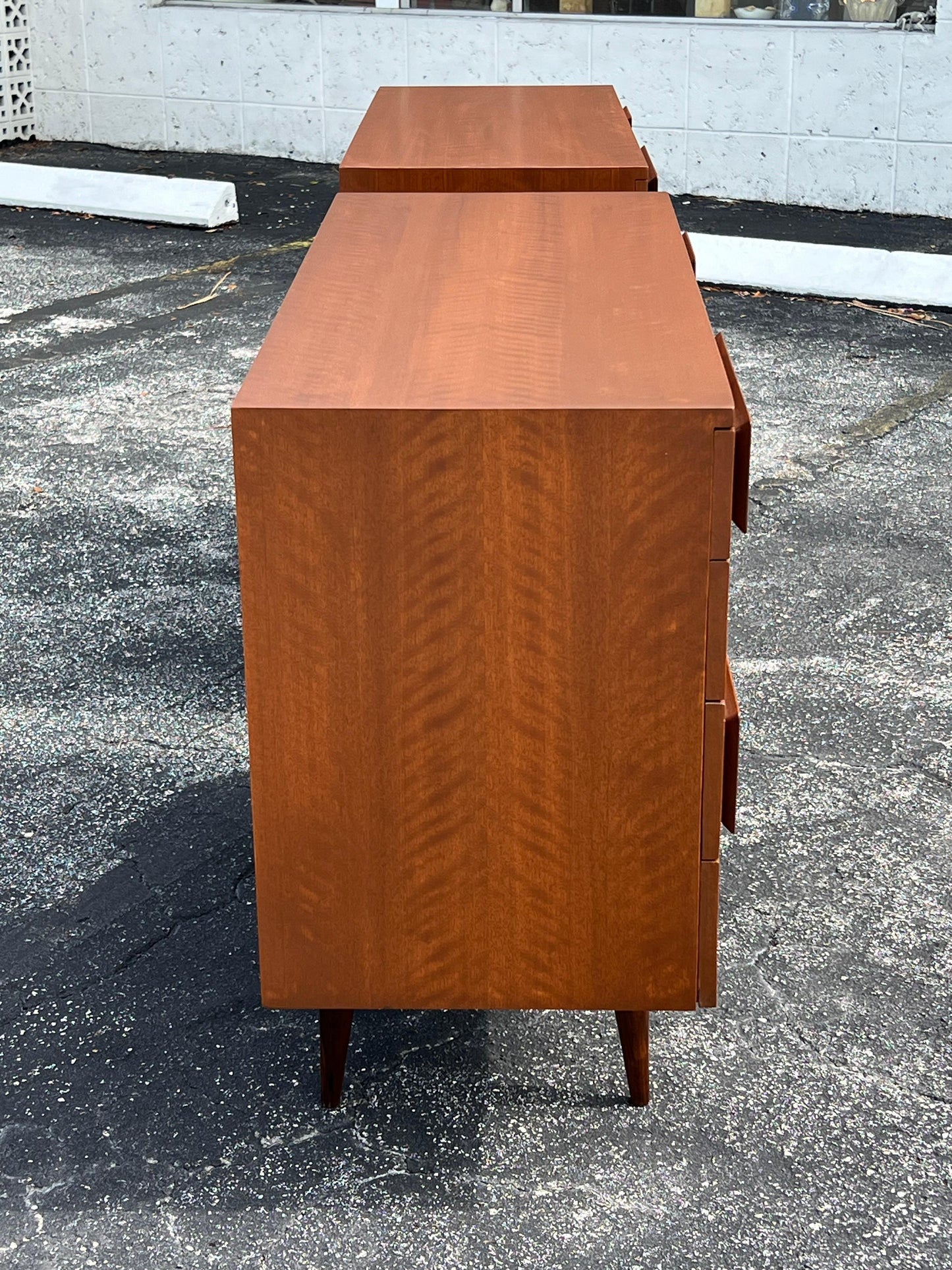 A Pair of Vintage Gio Ponti Dressers For Singer& Sons Ca' 1950's