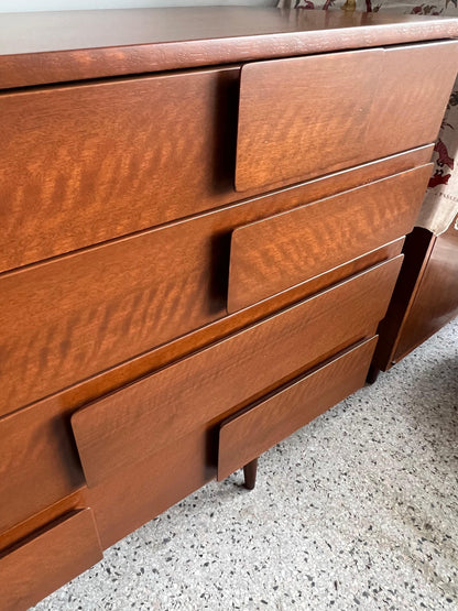 A Pair of Vintage Gio Ponti Dressers For Singer& Sons Ca' 1950's