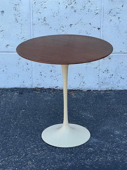 Original Eero Saarinen for Knoll International Tulip Side Table Walnut Top