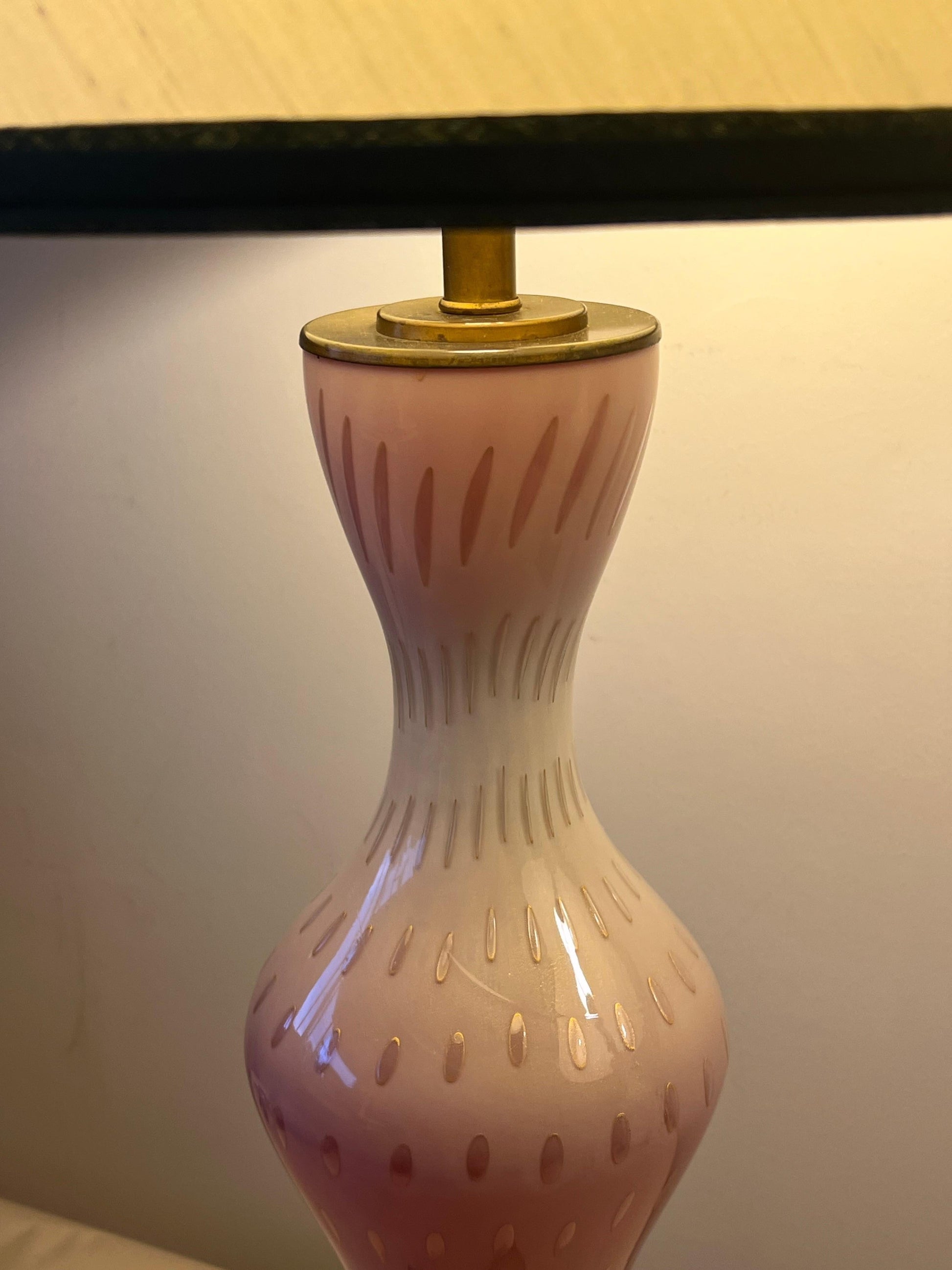 frisman vintage A Pair Of Light Pink Murano Hourglass Lamps Ca' 1950's