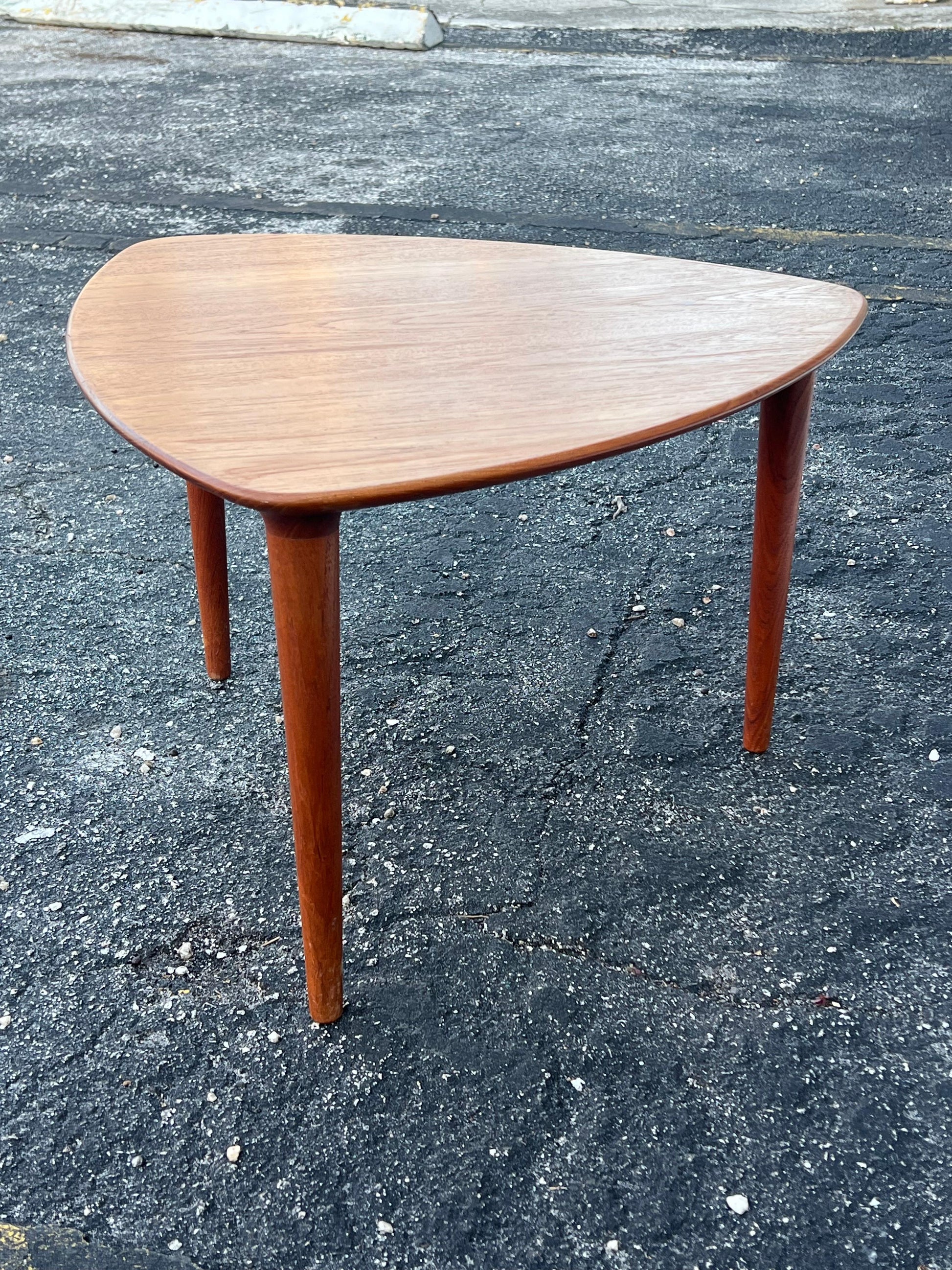 Frisman Vintage Scandinavian Sculptural Solid Teak Triangular Side Table by Gustav Bahus