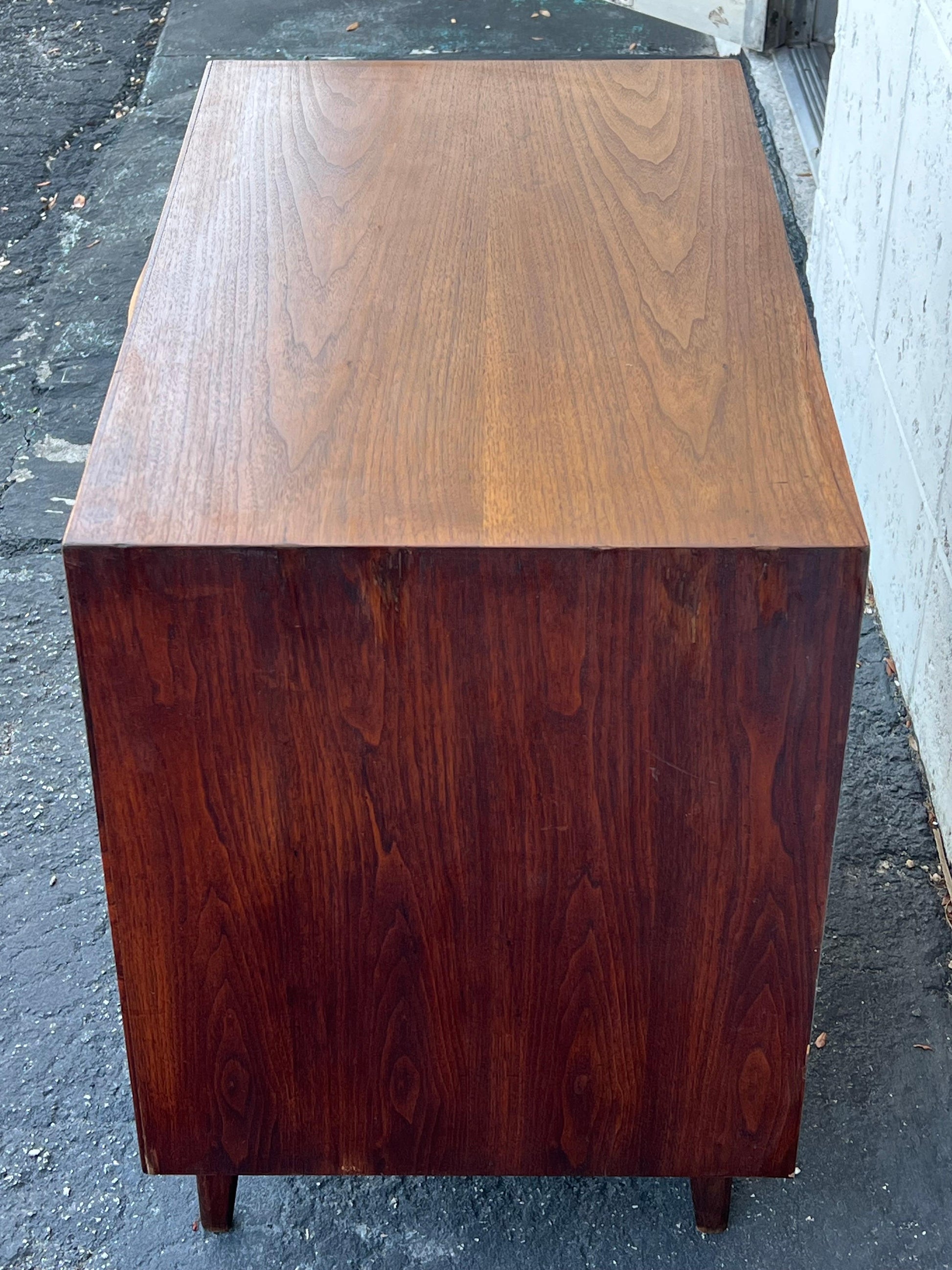 Frisman Vintage Jens Risom Dresser Walnut Ca' 1960's Mid Century