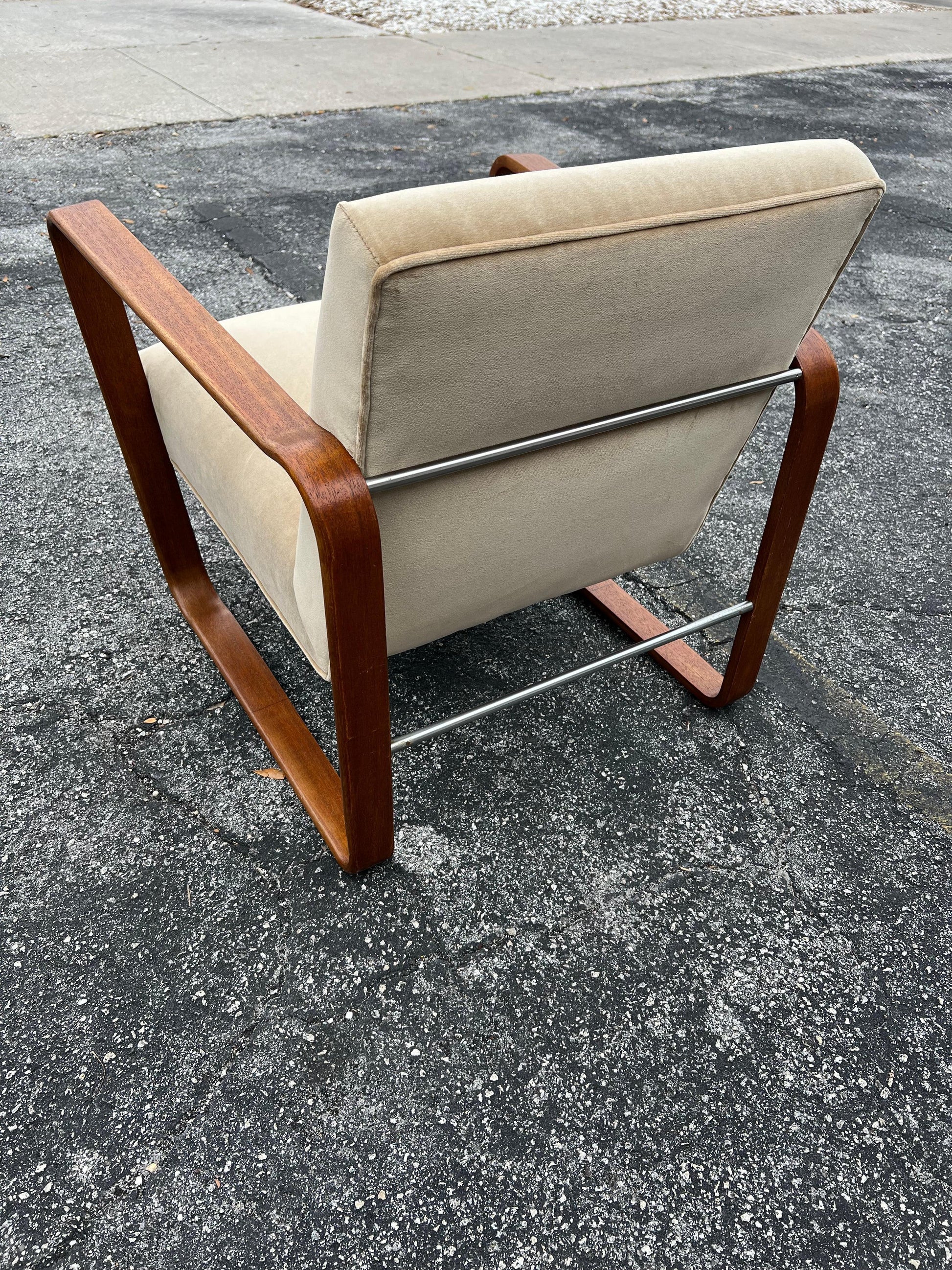 Frisman Vintage Unusual Edward Wormley For Dunbar Bentwood Arm Lounge Chair Ca '1950's