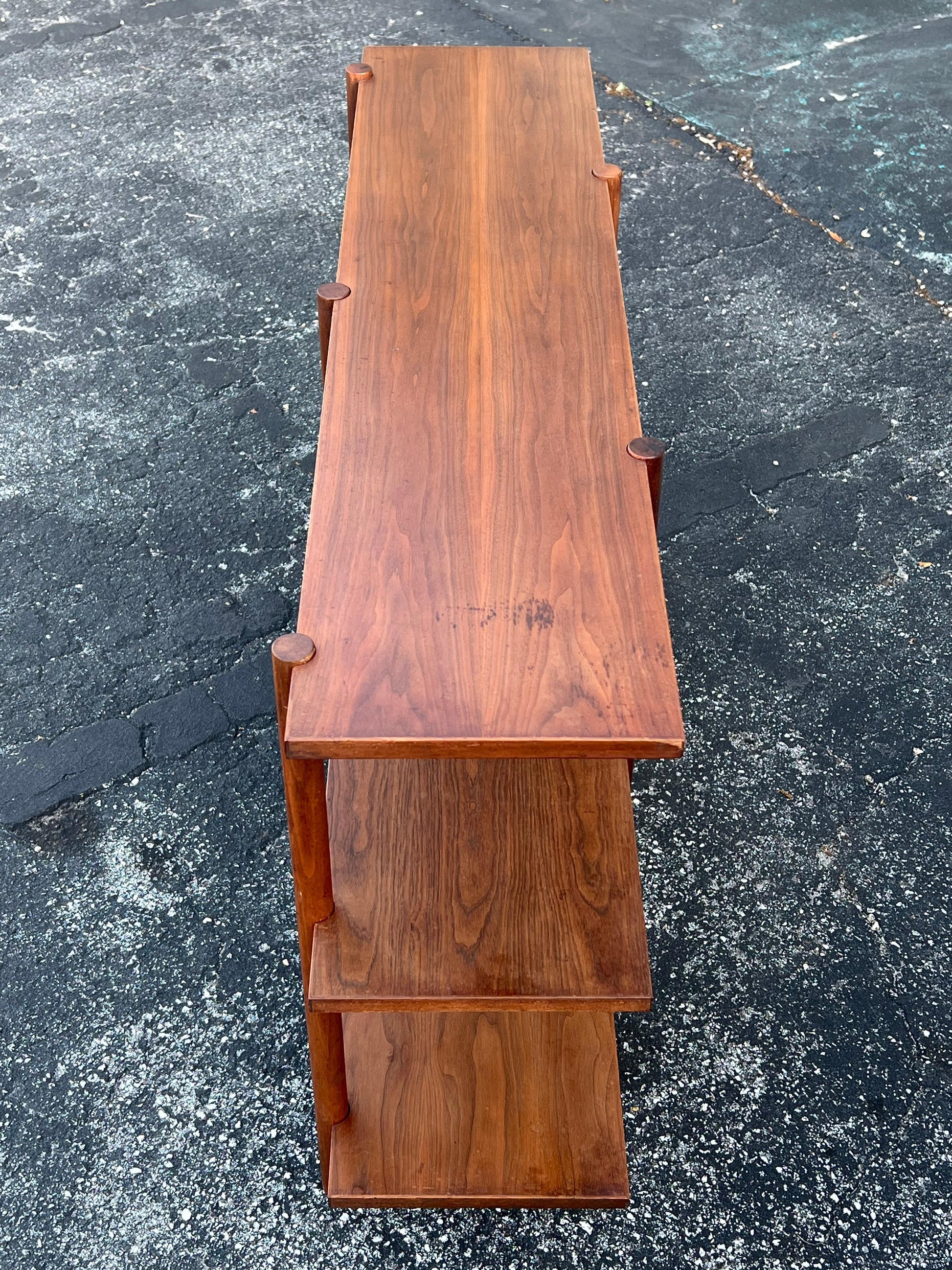 Frisman Vintage Milo Baughman For Glenn Of California Bookshelf Walnut Patina 1950's