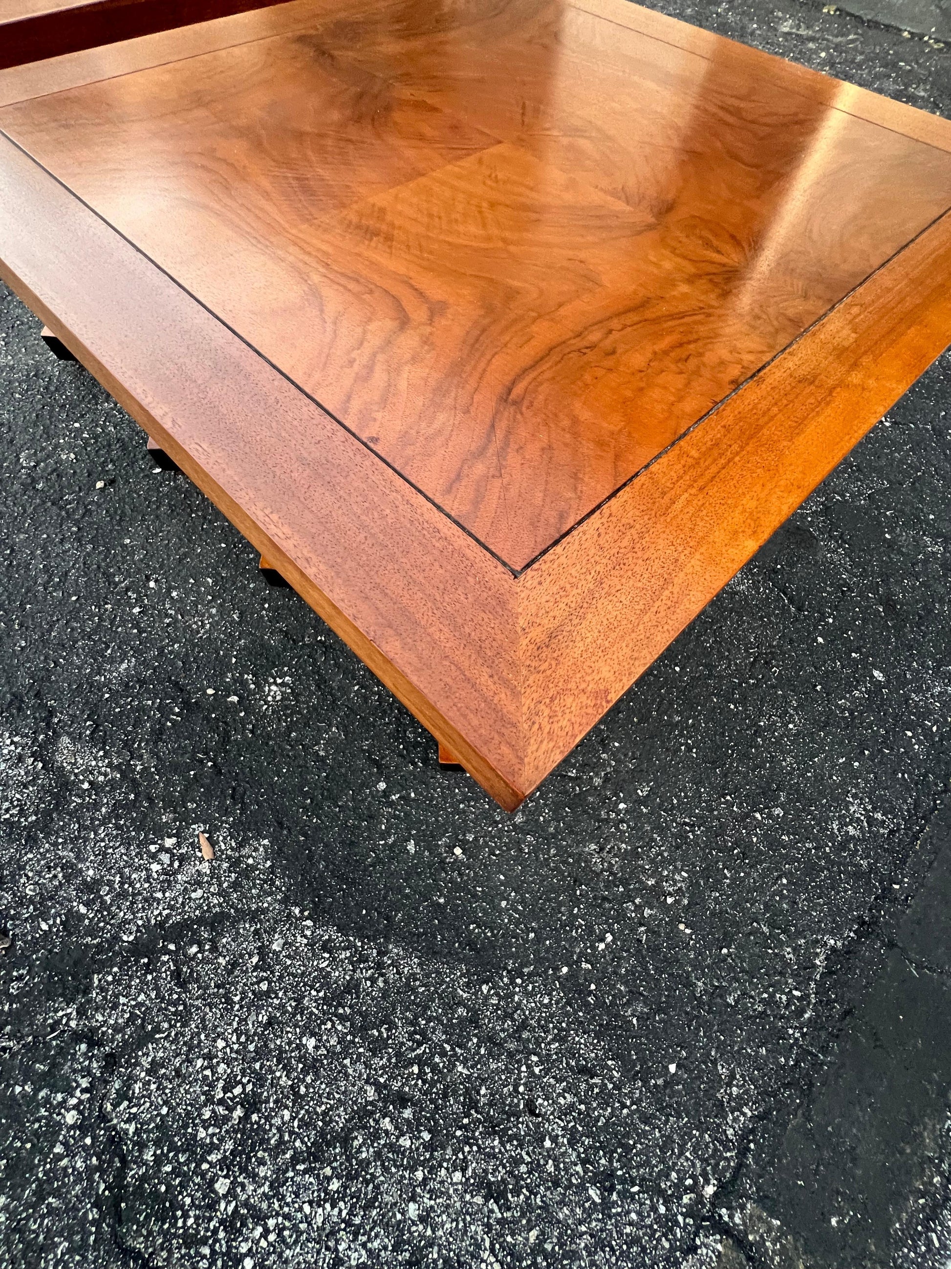 Frisman Vintage Baker Furniture Pair of Pedestal Regency Style Burl Walnut Tables Ca' 1950's