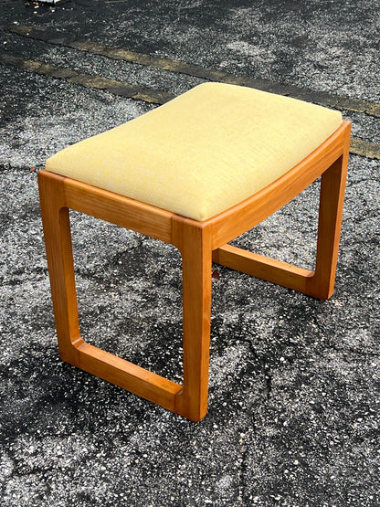 Frisman Vintage Edward Wormley For Drexel Precedent Bench With Upholstered Seat ca' 1950's