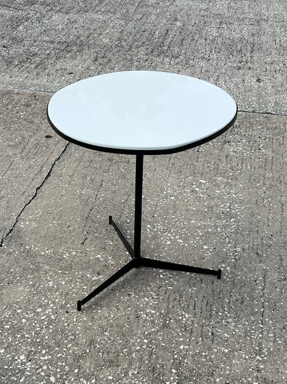 Frisman Vintage A Classic Paul McCobb Side Table Wrought Iron And Vitrolite ca' 1950's