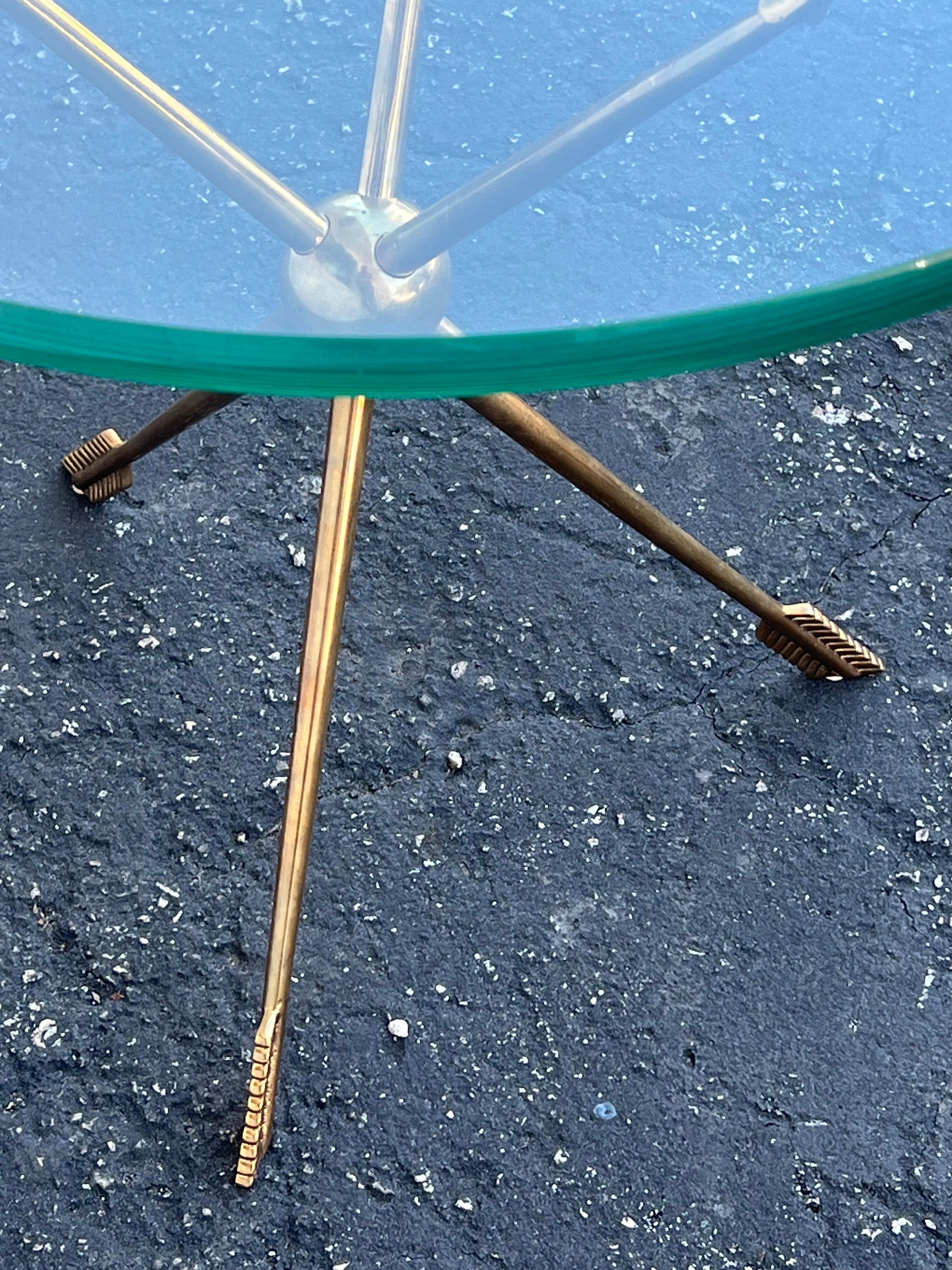 Frisman Vintage Italian Solid Brass Arrow Gueridon ca' 1940's