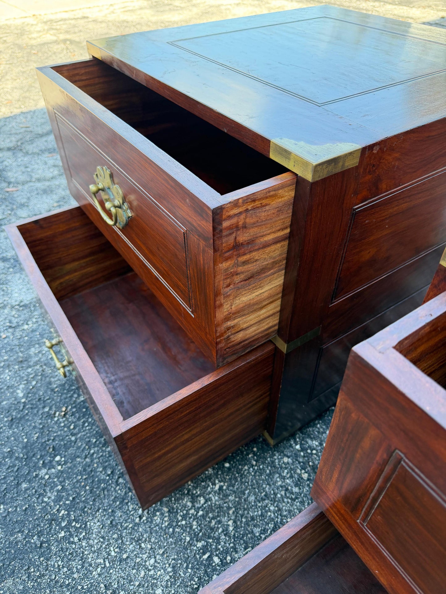 Frisman Vintage A pair Of Vintage Campaign Night Stands Mahogany ca' 1970's