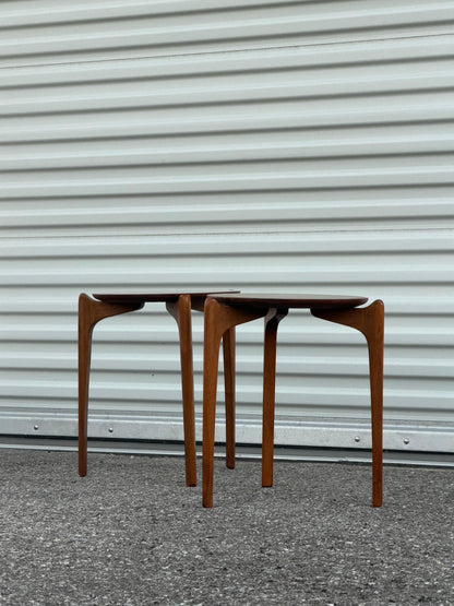Frisman Vintage A Pair Of Vintage Mid Century Stacking Tables Adrian Pearsall Craft Associates