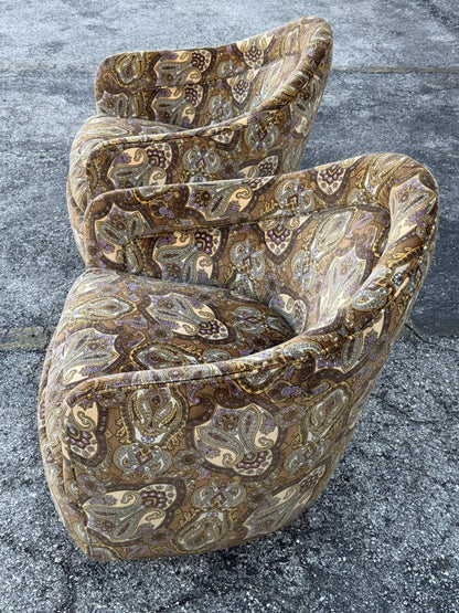 Frisman Vintage Original Milo Baughman for Thayer Coggin Swivel and Tilt Scoop Chairs 1970's