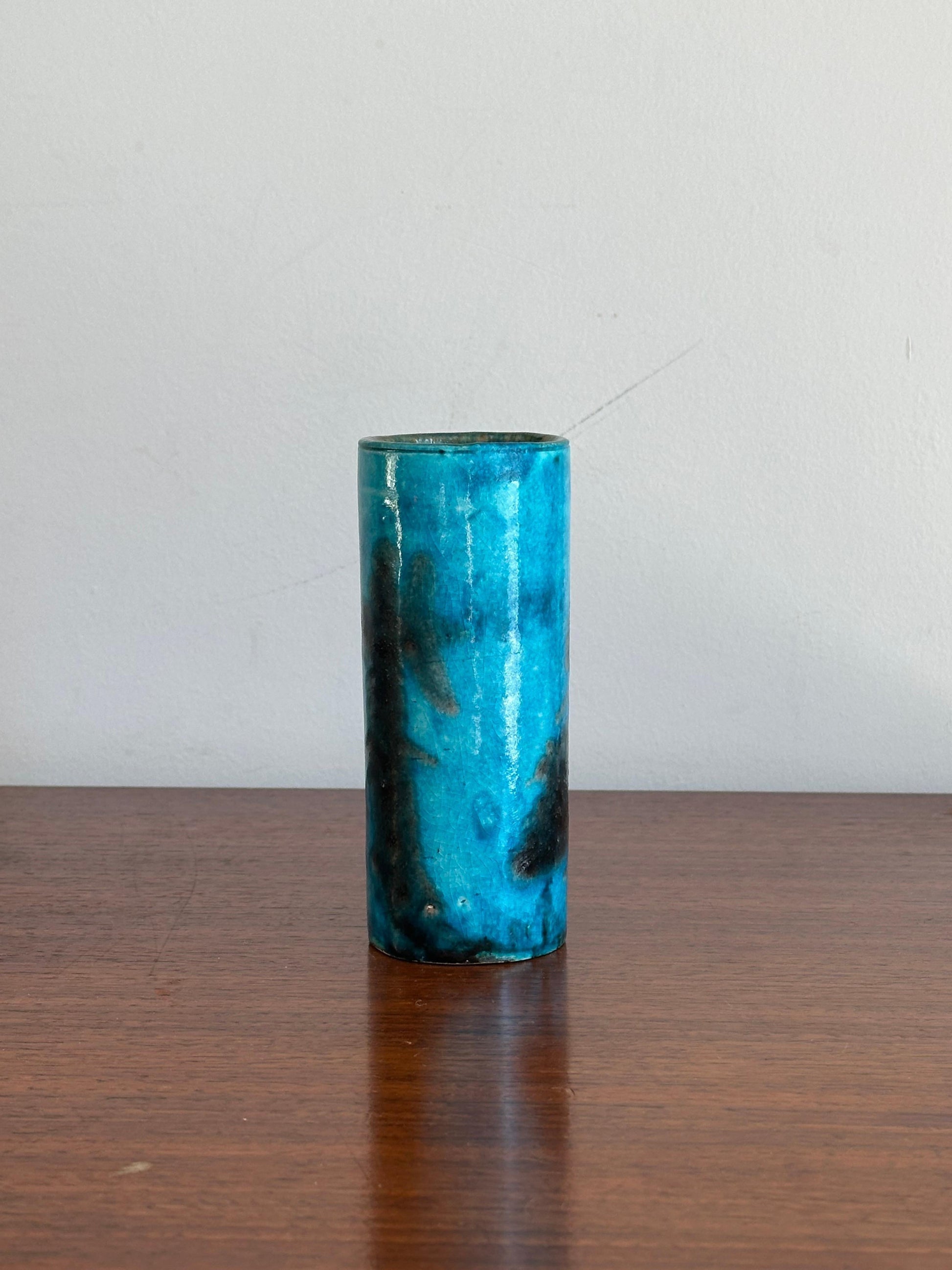 Frisman Vintage Guido Gambone cylinder vase in blue and black ceramic, Italy
