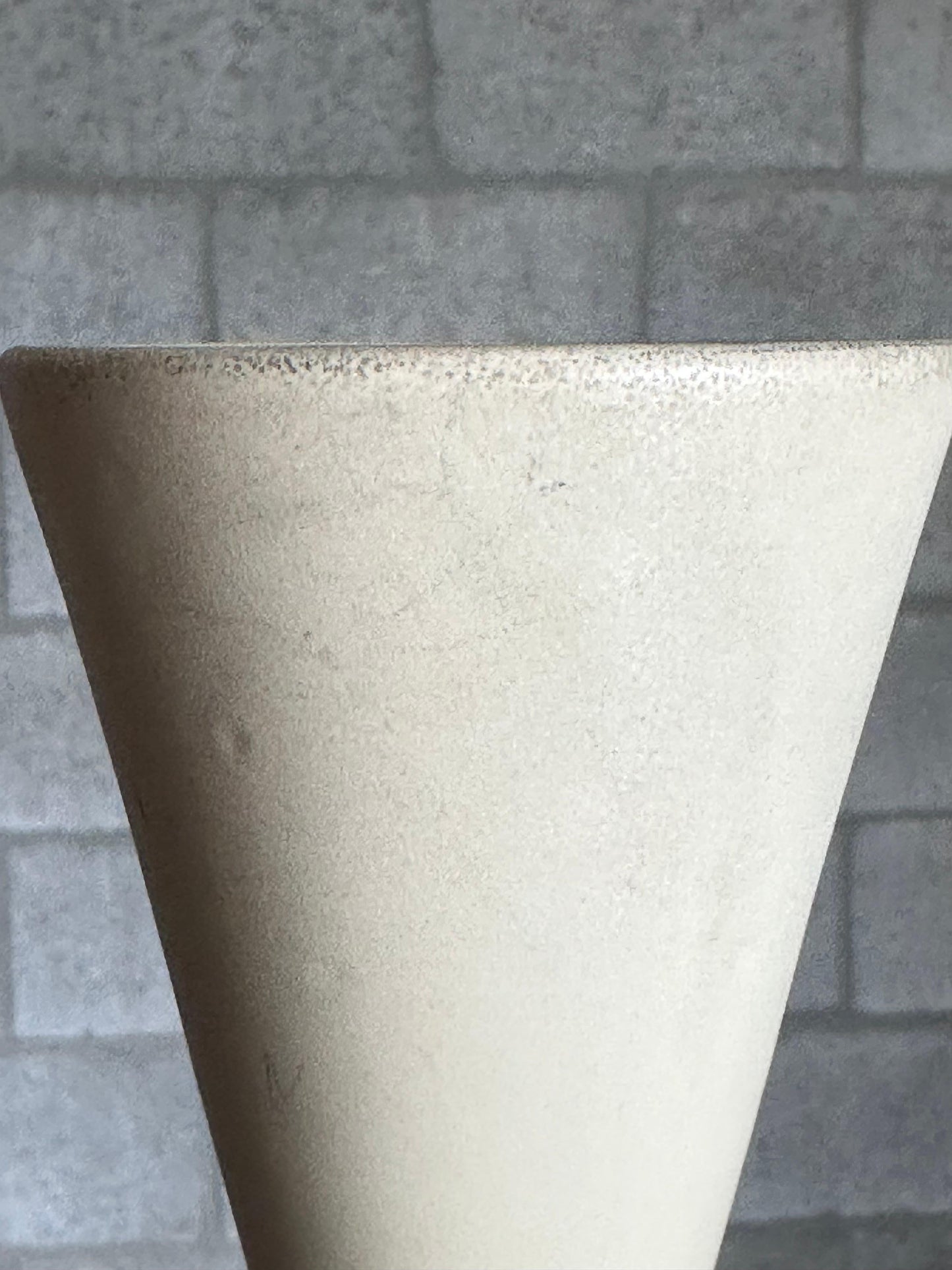 Frisman Vintage 1950s Swedish Architectural Hourglass Vase by Syco in Matte Ivory