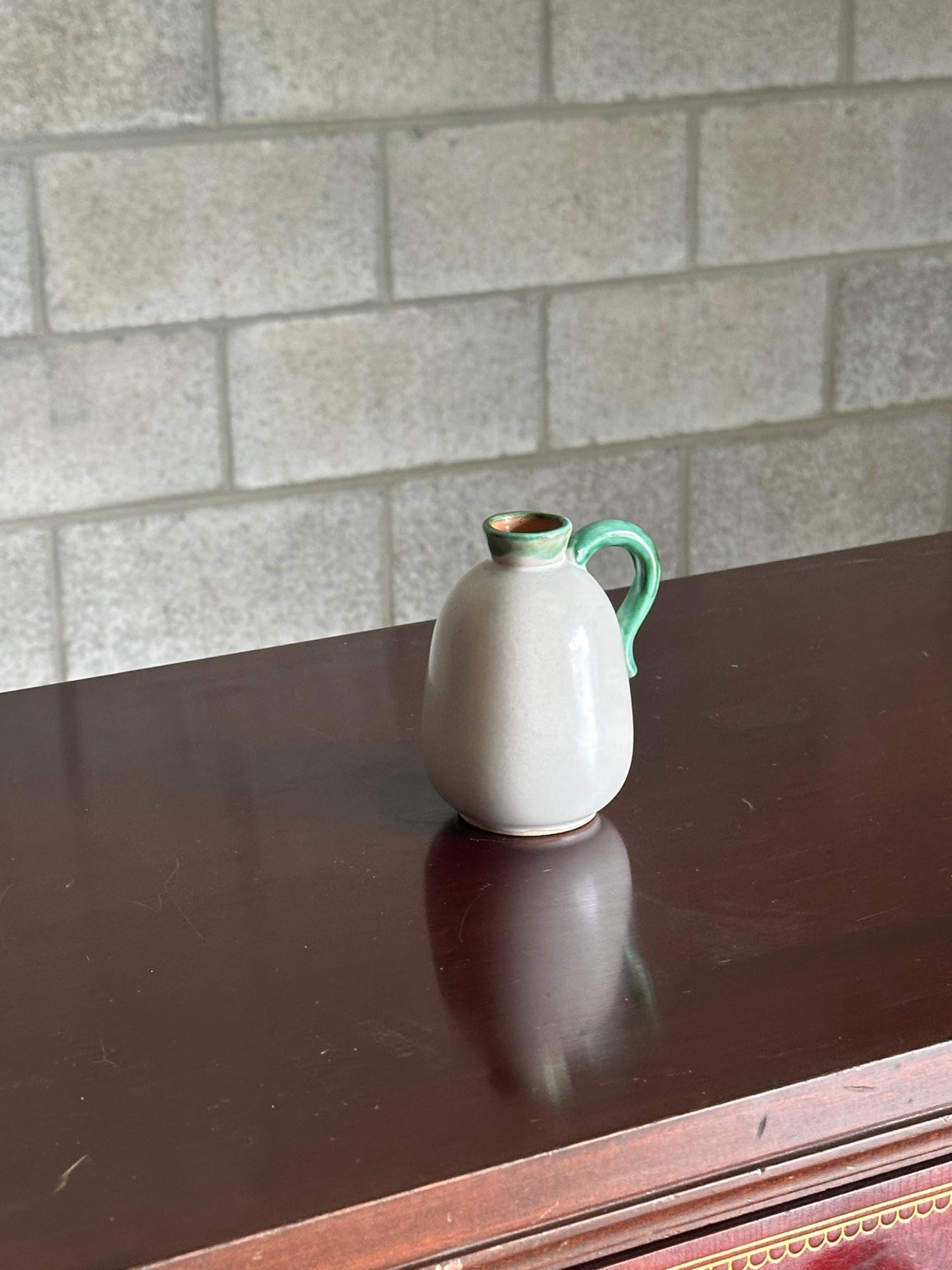 Frisman Vintage 1940s Green Handled Off-White Vase in Earthenware by Christer Heijl for Töreboda