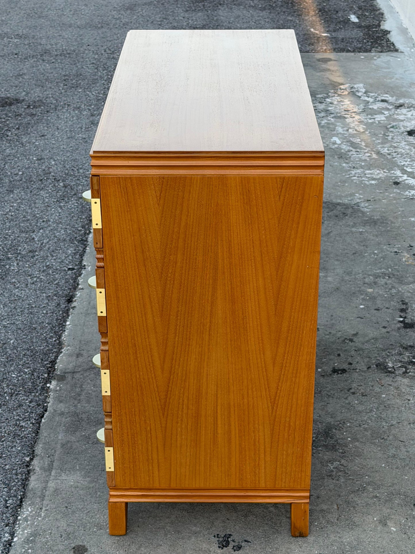 Frisman Vintage Classic John Stuart Dresser Brass Hardware 1940's Elegant