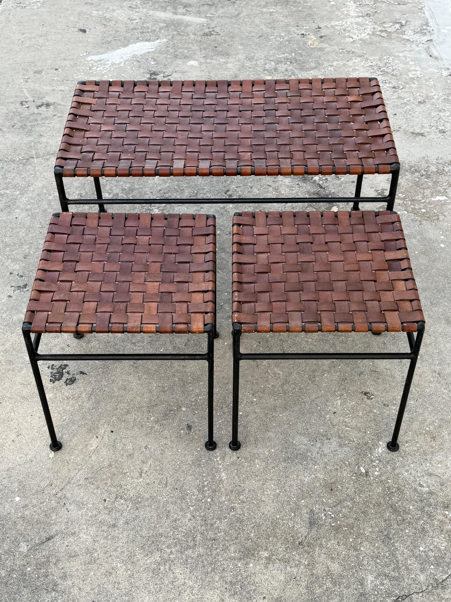 Frisman Vintage A Set Of Stools And Bench Wrought Iron Leather ca' 1980's Patina