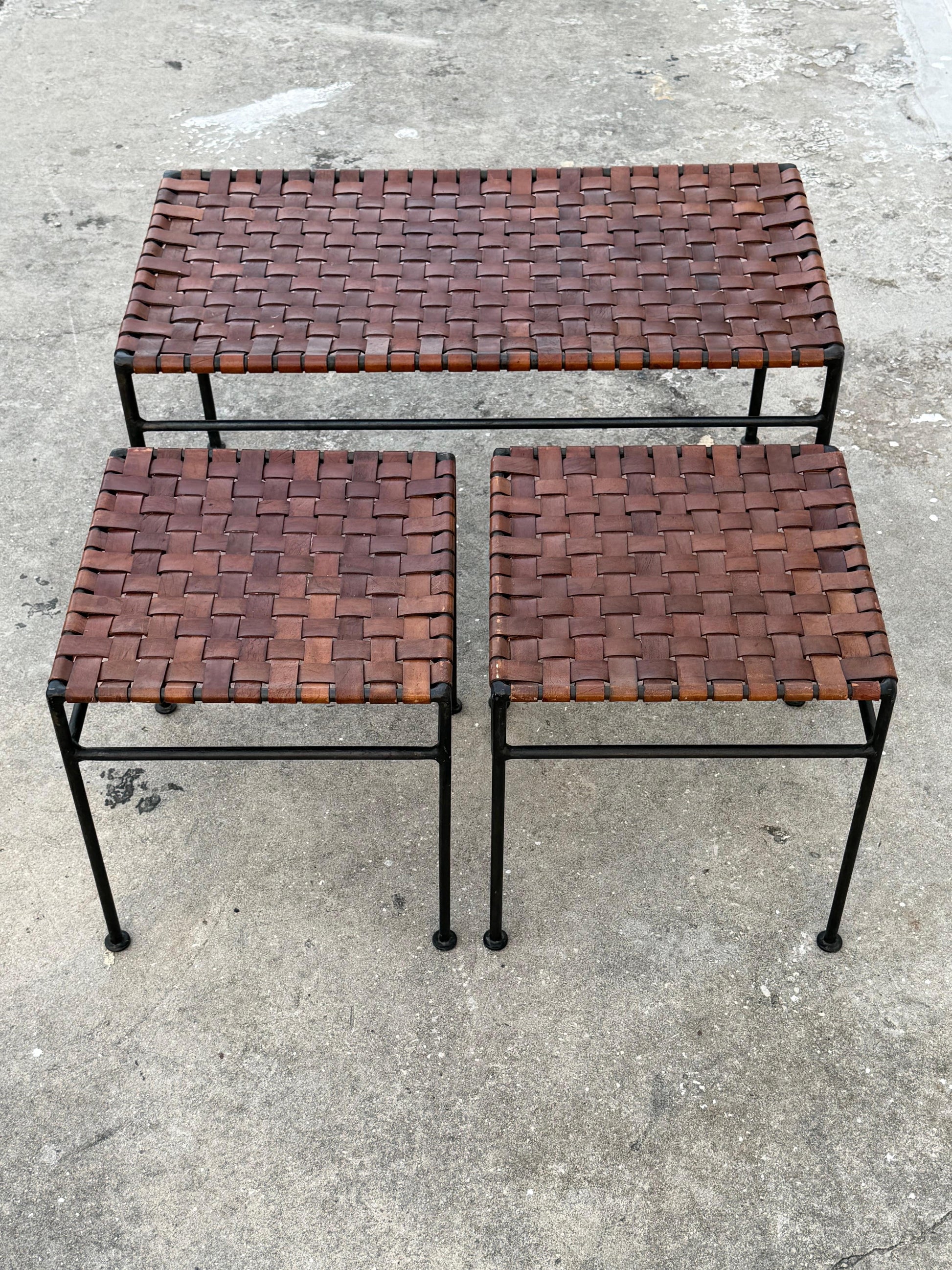 Frisman Vintage A Set Of Stools And Bench Wrought Iron Leather ca' 1980's Patina