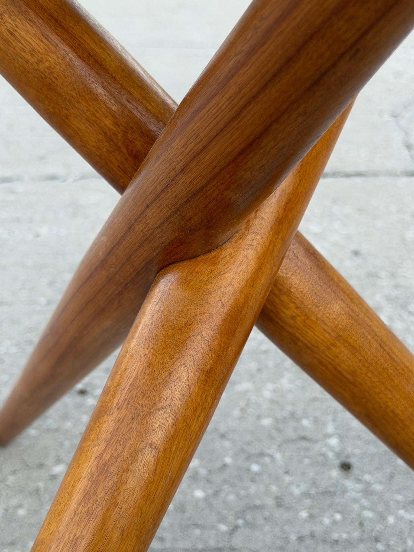 Frisman Vintage Original Tripod Table By T.H.Robsjohn-Gibbings Walnut 1953 Classic
