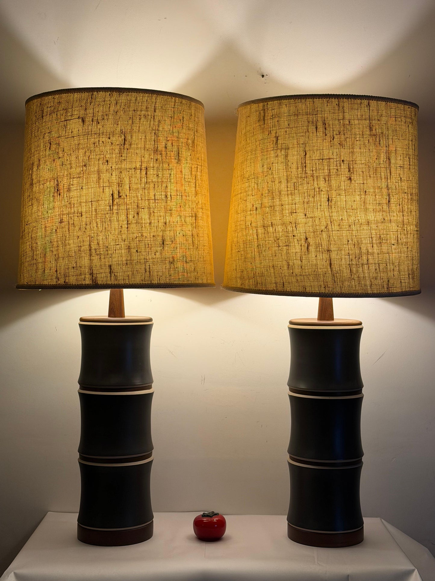 Frisman Vintage A Pair Of Martz Stoneware Walnut Lamps ca' 1960's Unusual