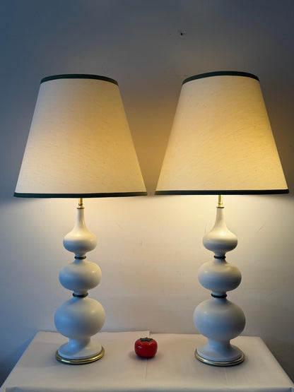 Frisman Vintage Vintage Gerald Thurston Lightolier Ceramic Gourd Lamps ca' 1950's Elegant