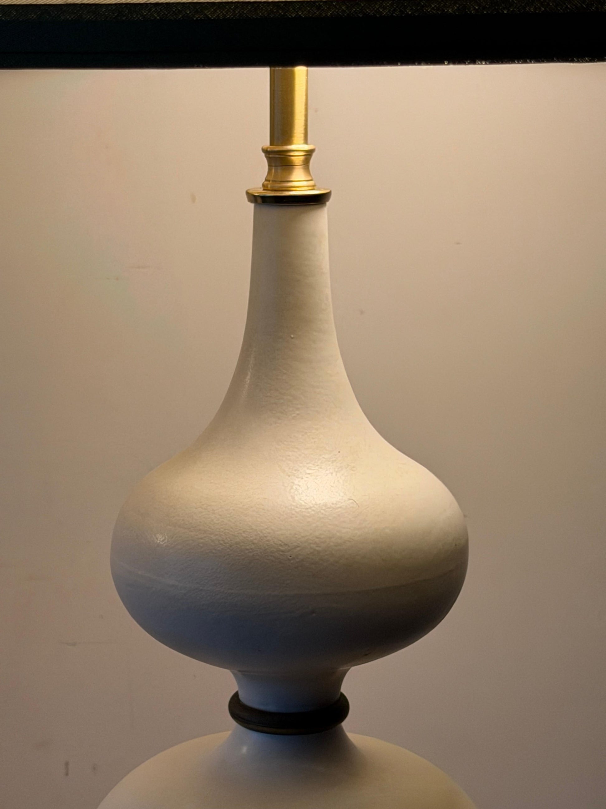 Frisman Vintage Vintage Gerald Thurston Lightolier Ceramic Gourd Lamps ca' 1950's Elegant