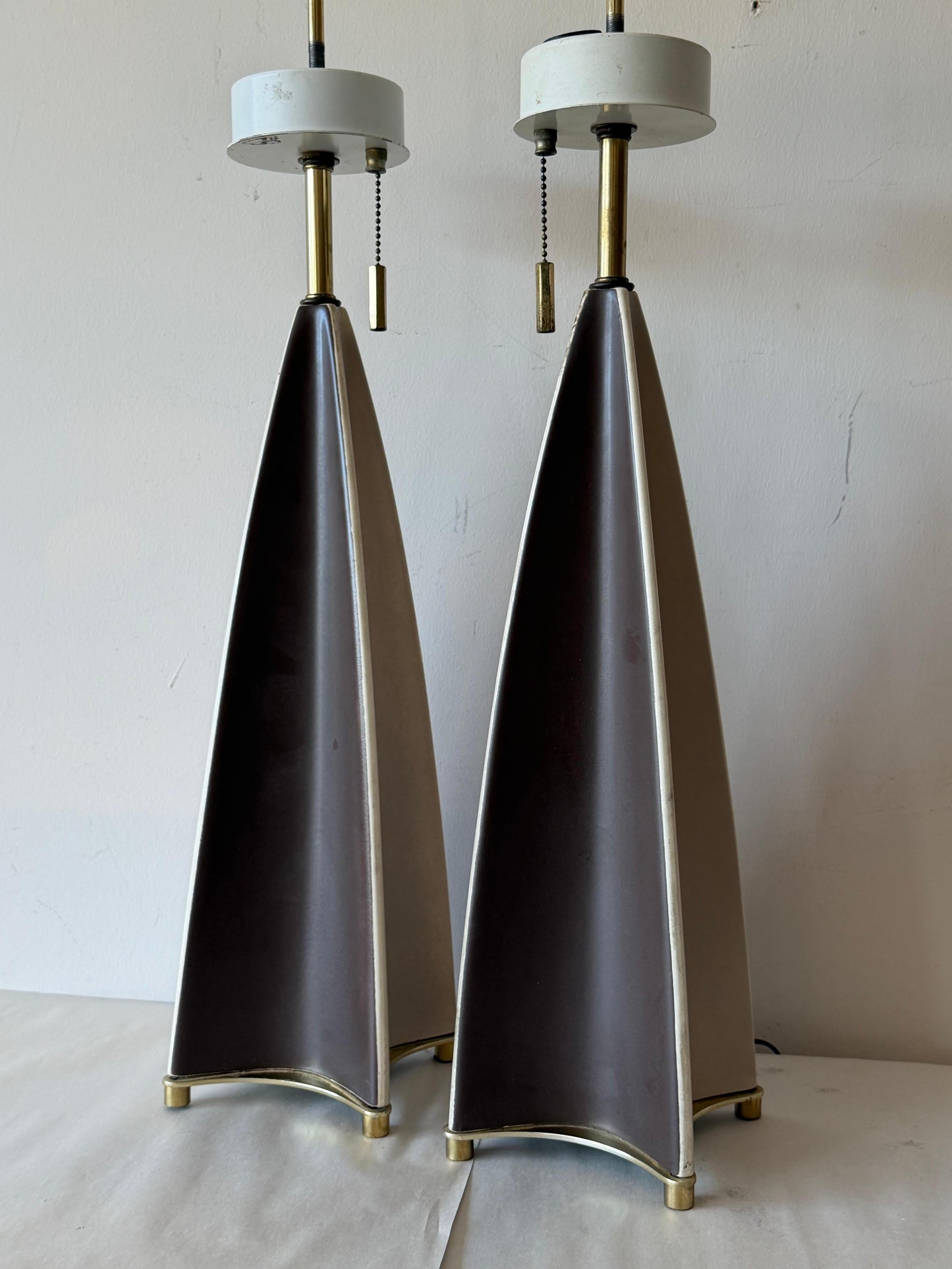 Frisman Vintage An Original Pair Of Gerald Thurston Lightolier "Fin" Lamps ca' 1950's