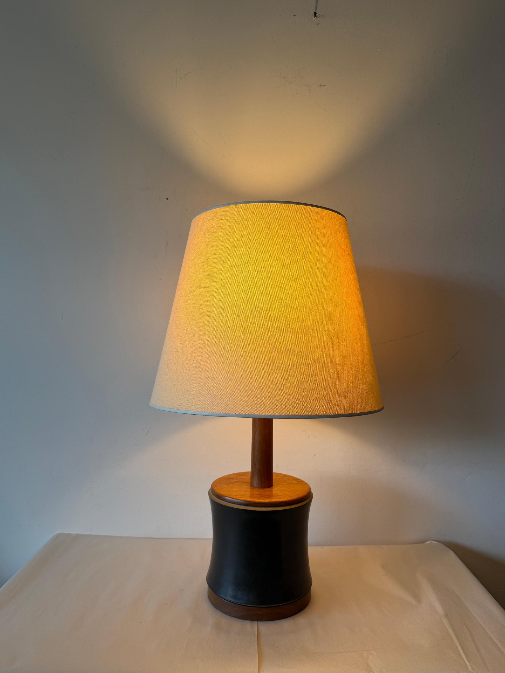 Frisman Vintage Martz Table Lamp Ceramic Bamboo Walnut ca' 1960's
