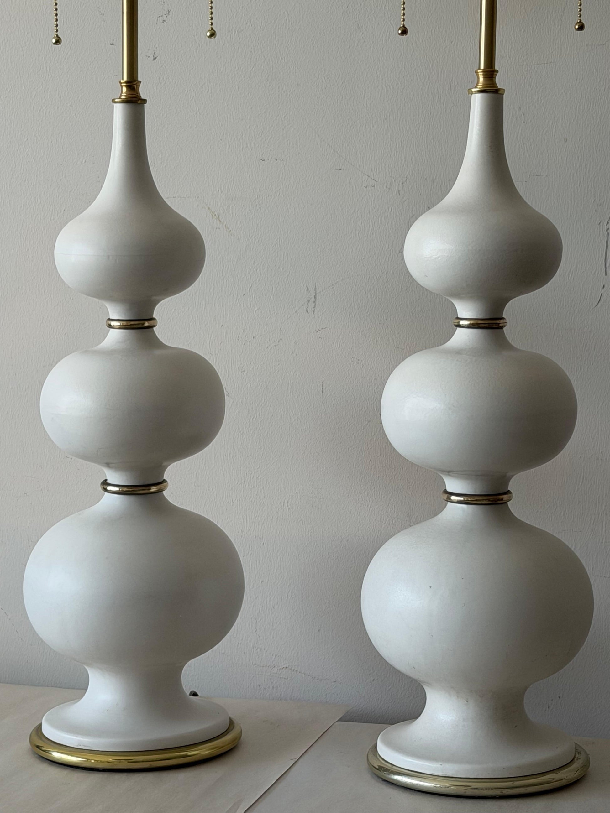 Frisman Vintage Vintage Gerald Thurston Lightolier Ceramic Gourd Lamps ca' 1950's Elegant