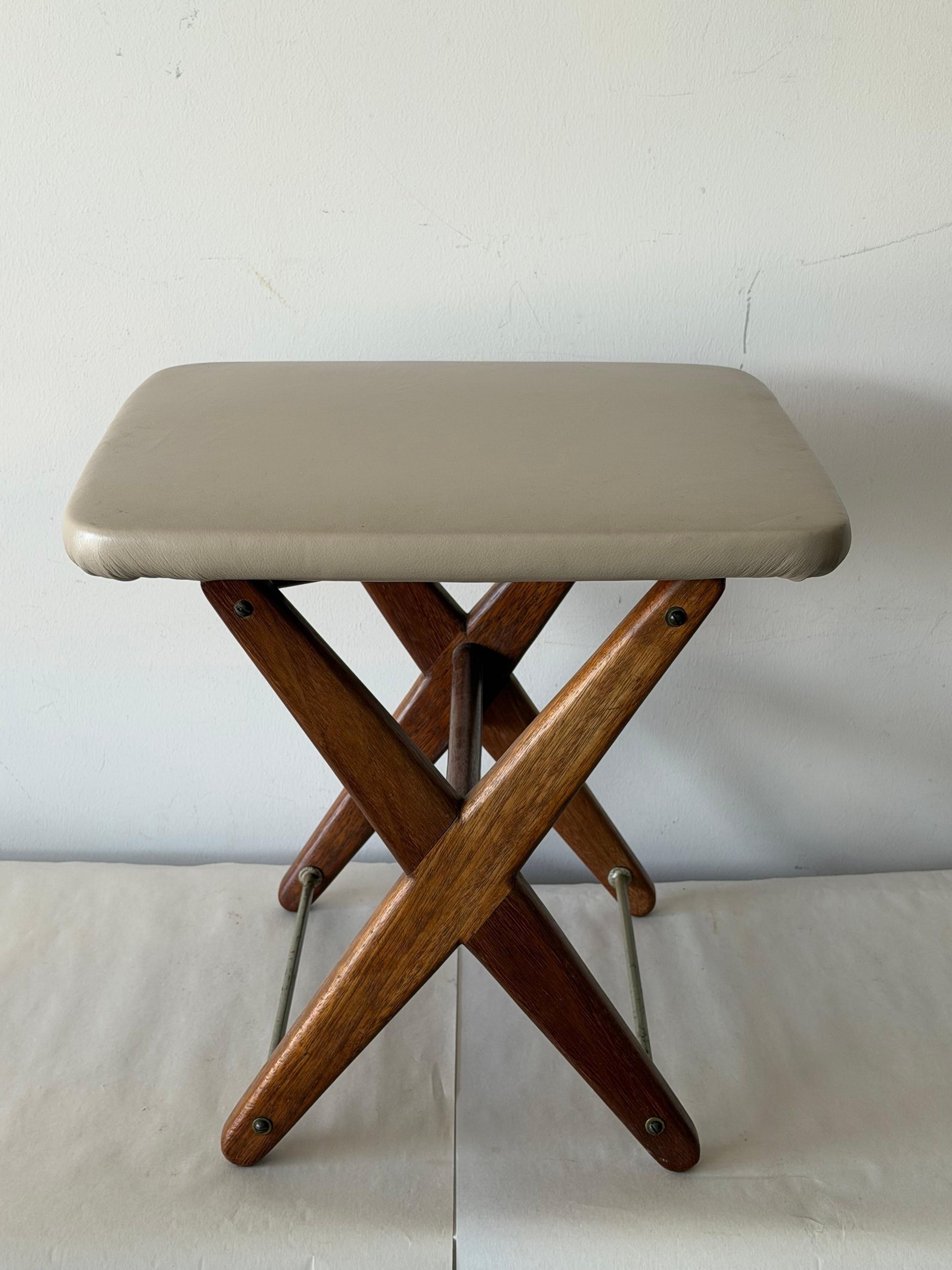 Frisman Vintage Unusual Stool With Adjustable Height Dutch Vintage Design 1960's