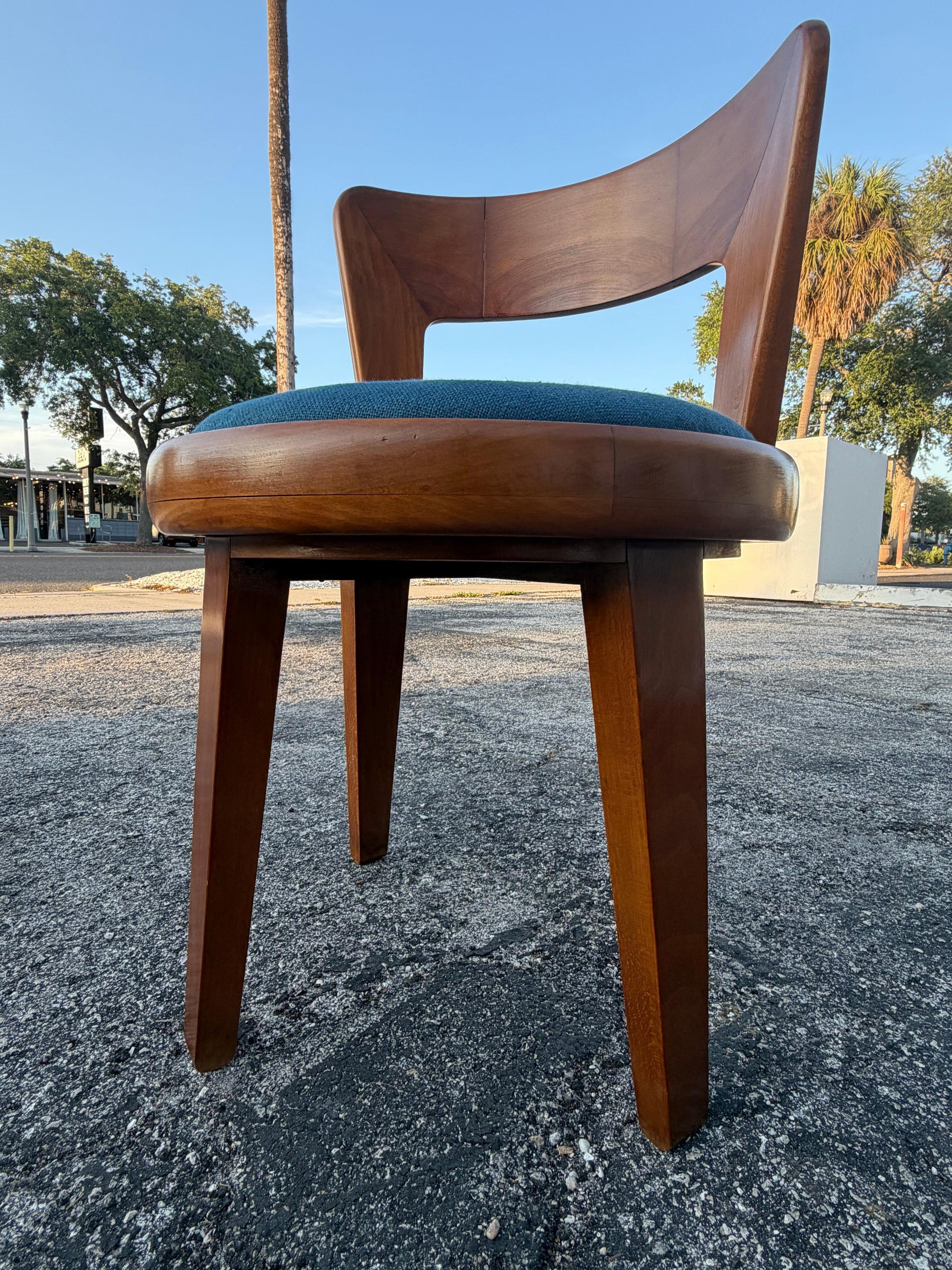 Frisman Vintage Mid-Century Modern Vanity Swivel Chair By Edward Wormley For Drexel ca' 1950's
