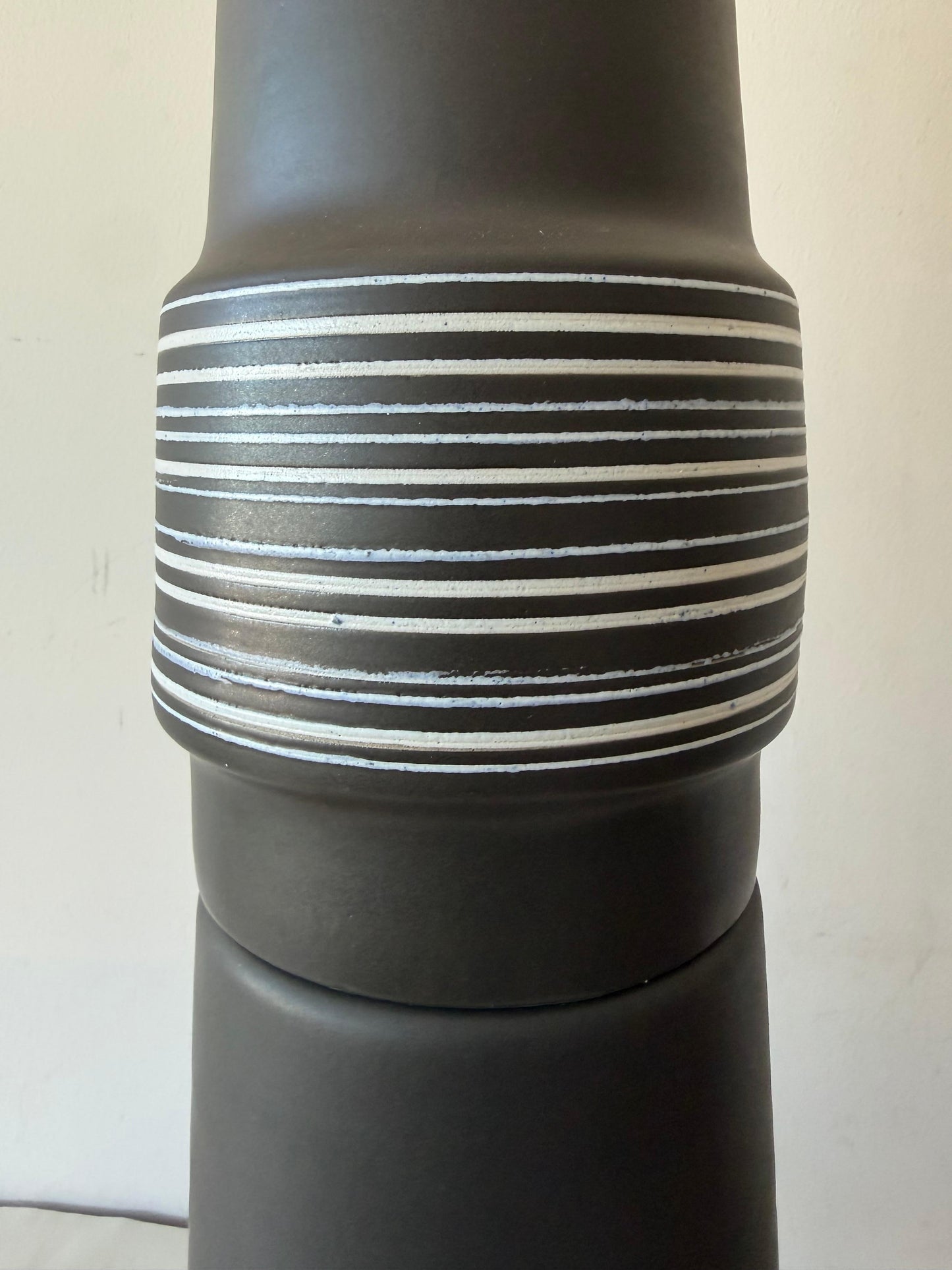 Frisman Vintage A Pair Of Monumental Martz Lamps