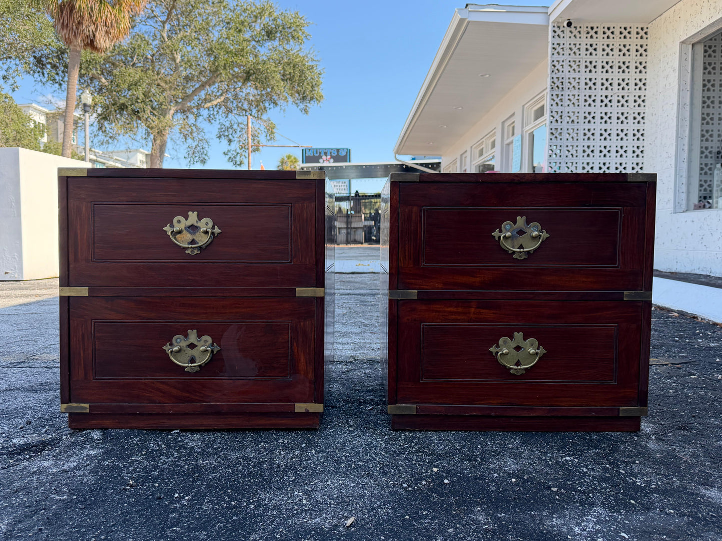 Frisman Vintage A pair Of Vintage Campaign Night Stands Mahogany ca' 1970's