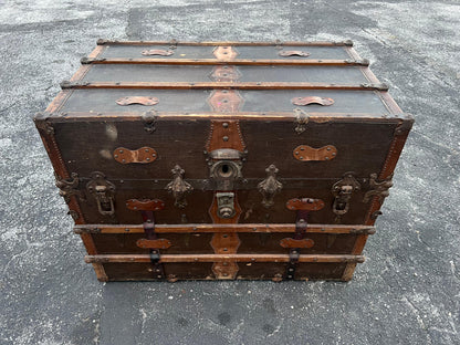 Frisman Vintage Antique Steamer Trunk Late 19th Century