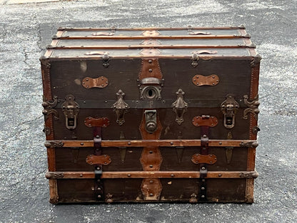Frisman Vintage Antique Steamer Trunk Late 19th Century