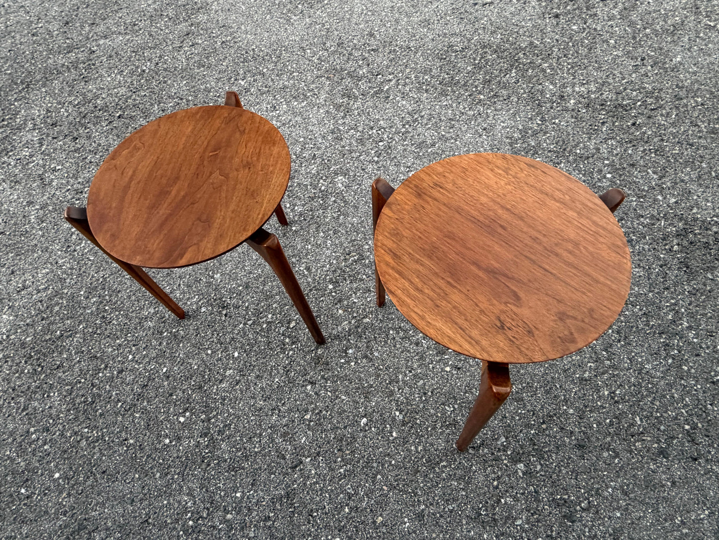 Frisman Vintage A Pair Of Vintage Mid Century Stacking Tables Adrian Pearsall Craft Associates