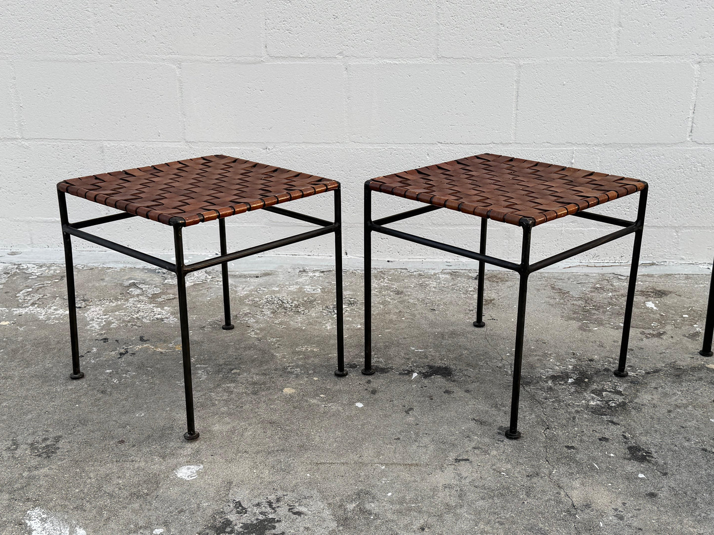 Frisman Vintage A Set Of Stools And Bench Wrought Iron Leather ca' 1980's Patina