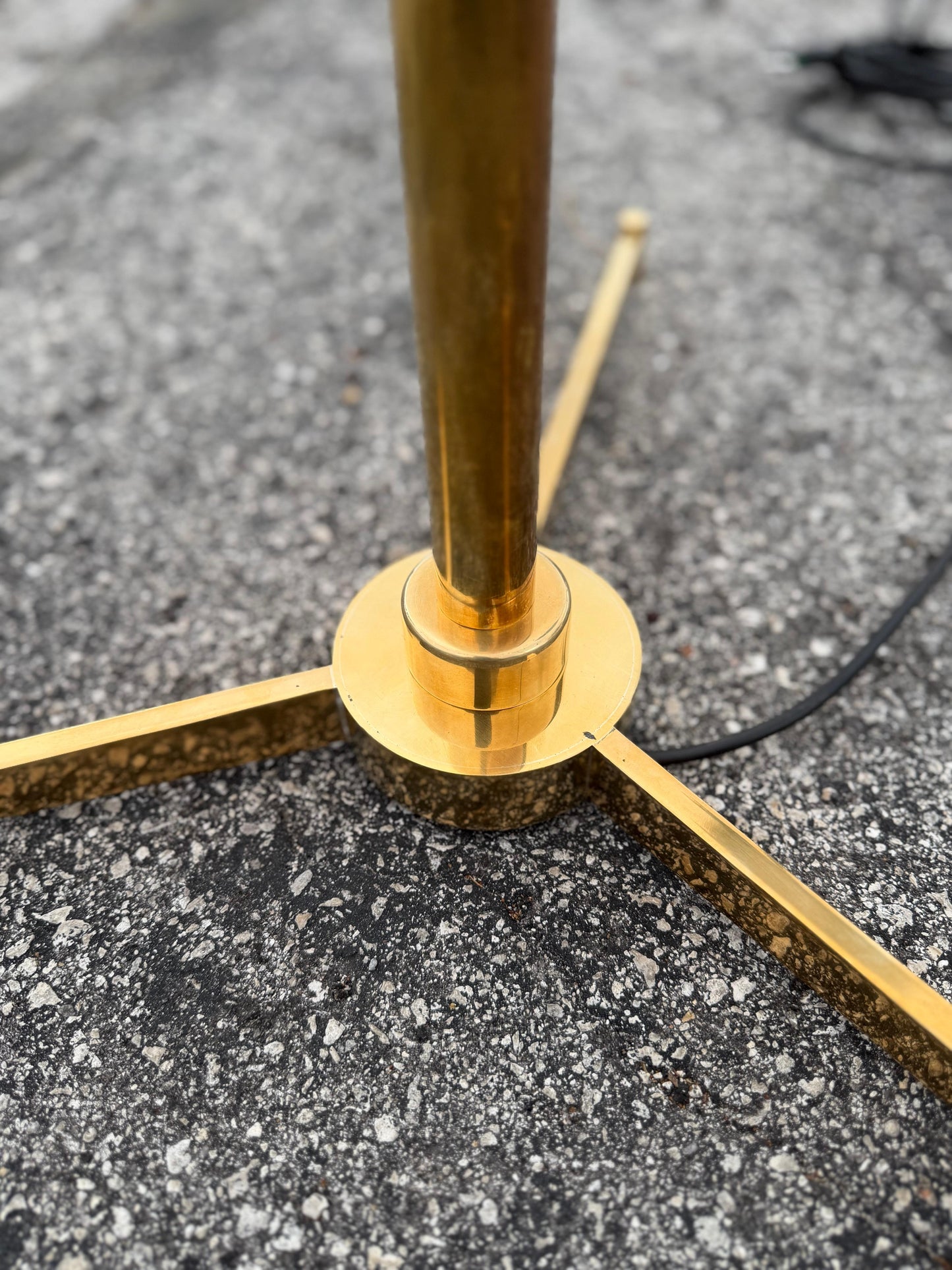 Frisman Vintage A Pair Of Arredoluce Attributed Brass Easel Lamps Polished Brass