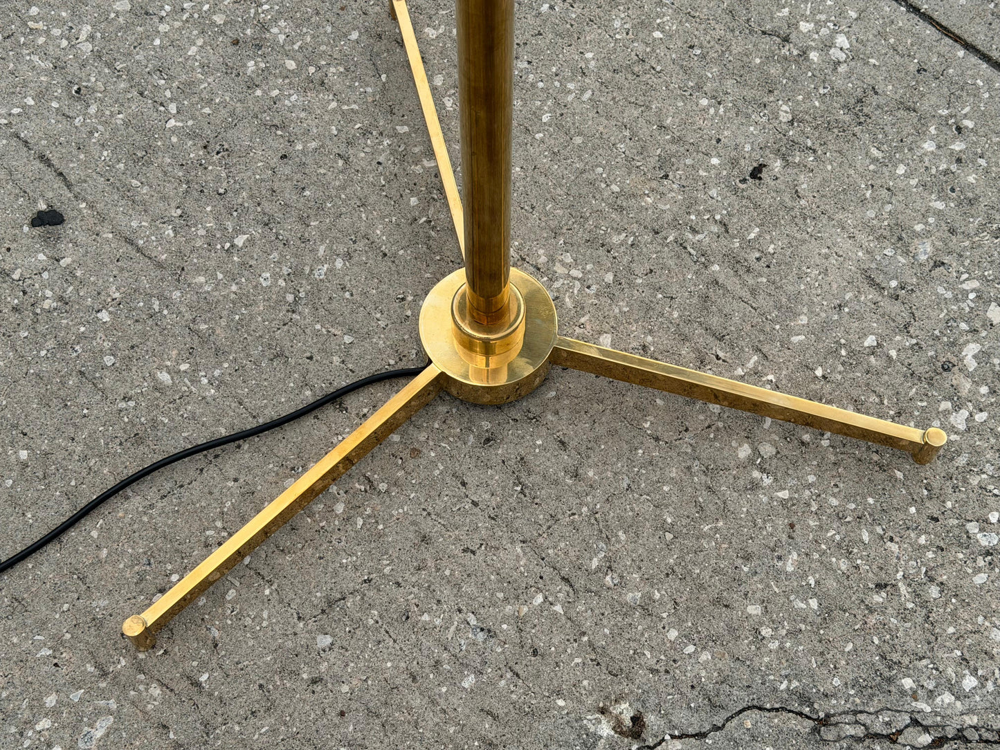 Frisman Vintage A Pair Of Arredoluce Attributed Brass Easel Lamps Polished Brass